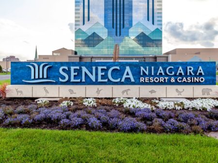 Seneca Nation vs. NY Governor: A Compact Clash for the Ages 🤼♂️🗽