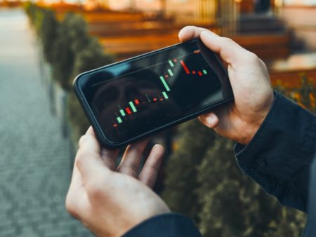 Arizona Is Ground Zero for the Prediction Markets War — And Every Bettor Should Be Paying Attention