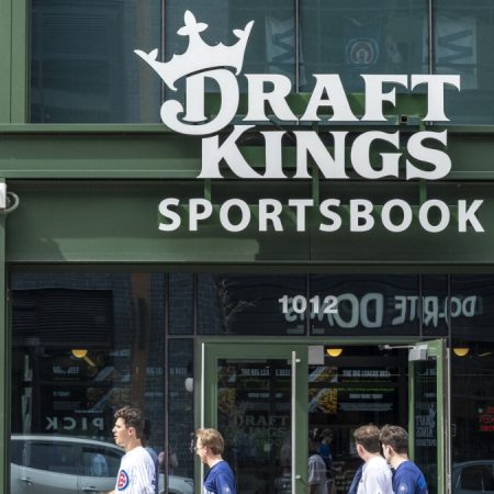 DraftKings Wrigley Field Sportsbook Closing — Where Illinois Bettors Should Go Instead